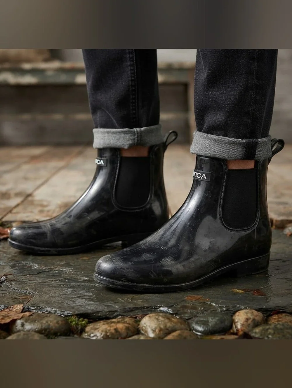 Nautica Shayna Black Glossy Chelsea Rain Boots Size 9 Rainwear Casual